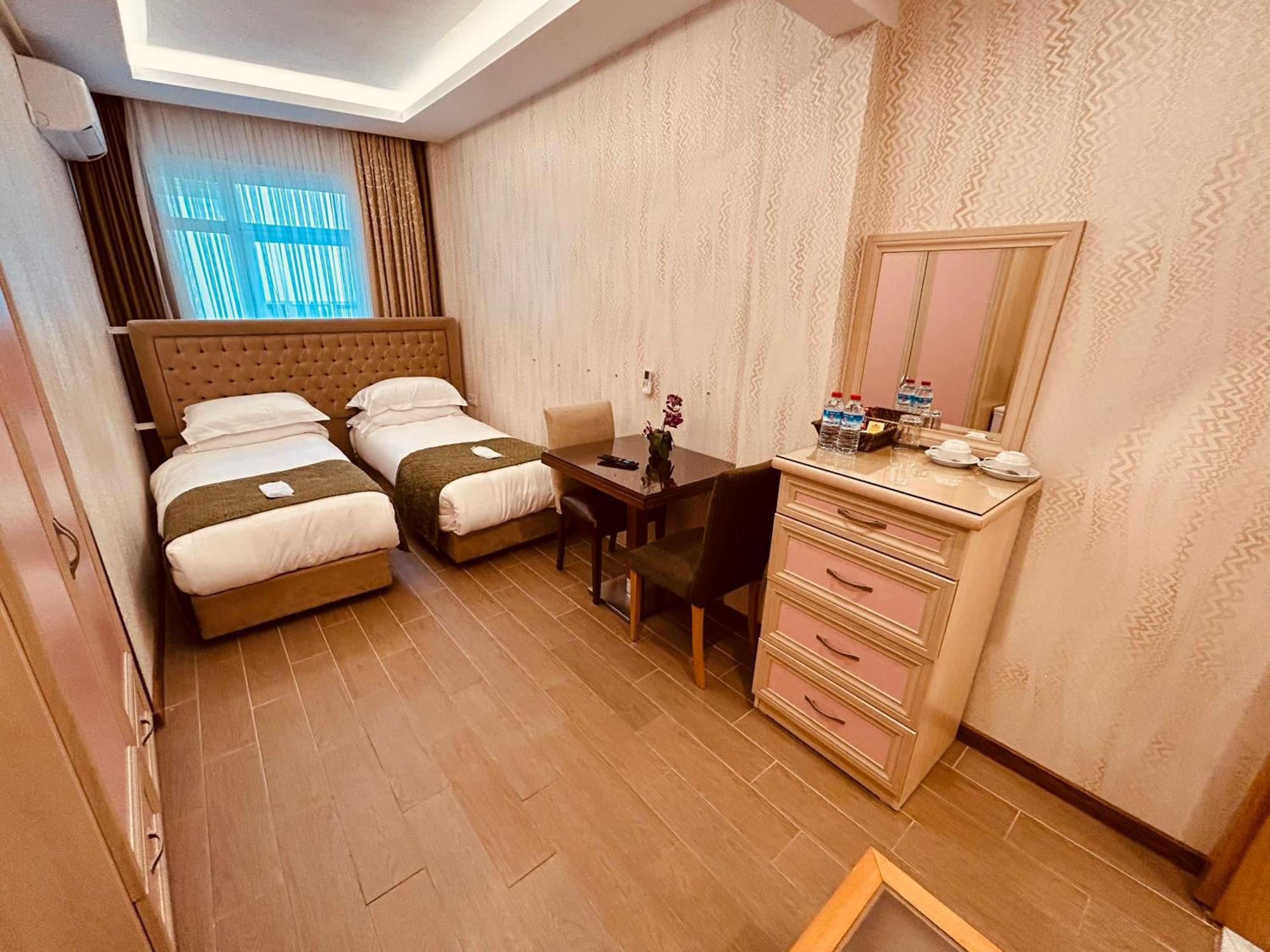 Lily Rooms Istanbul Exterior foto